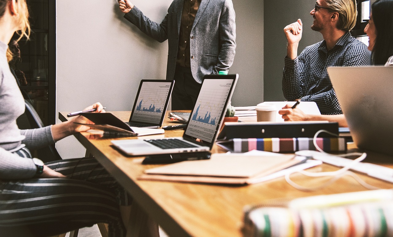 Job, office, team — Top Temporary SMS Services for Effective Communication