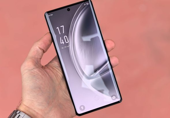 Lava Virat Curve specs