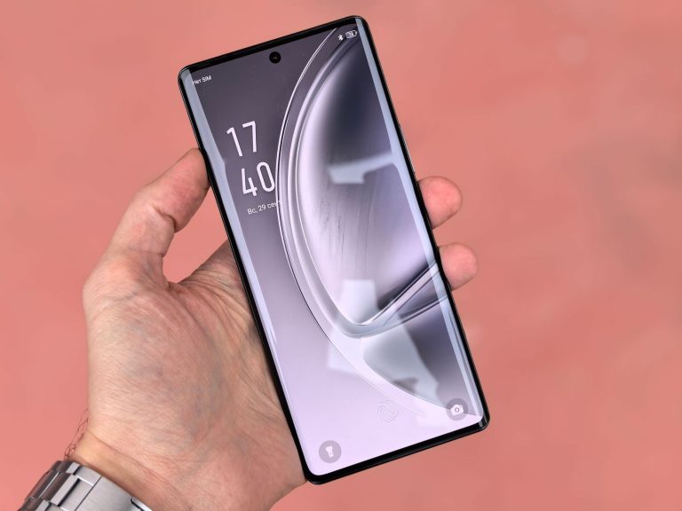 Lava Virat Curve specs