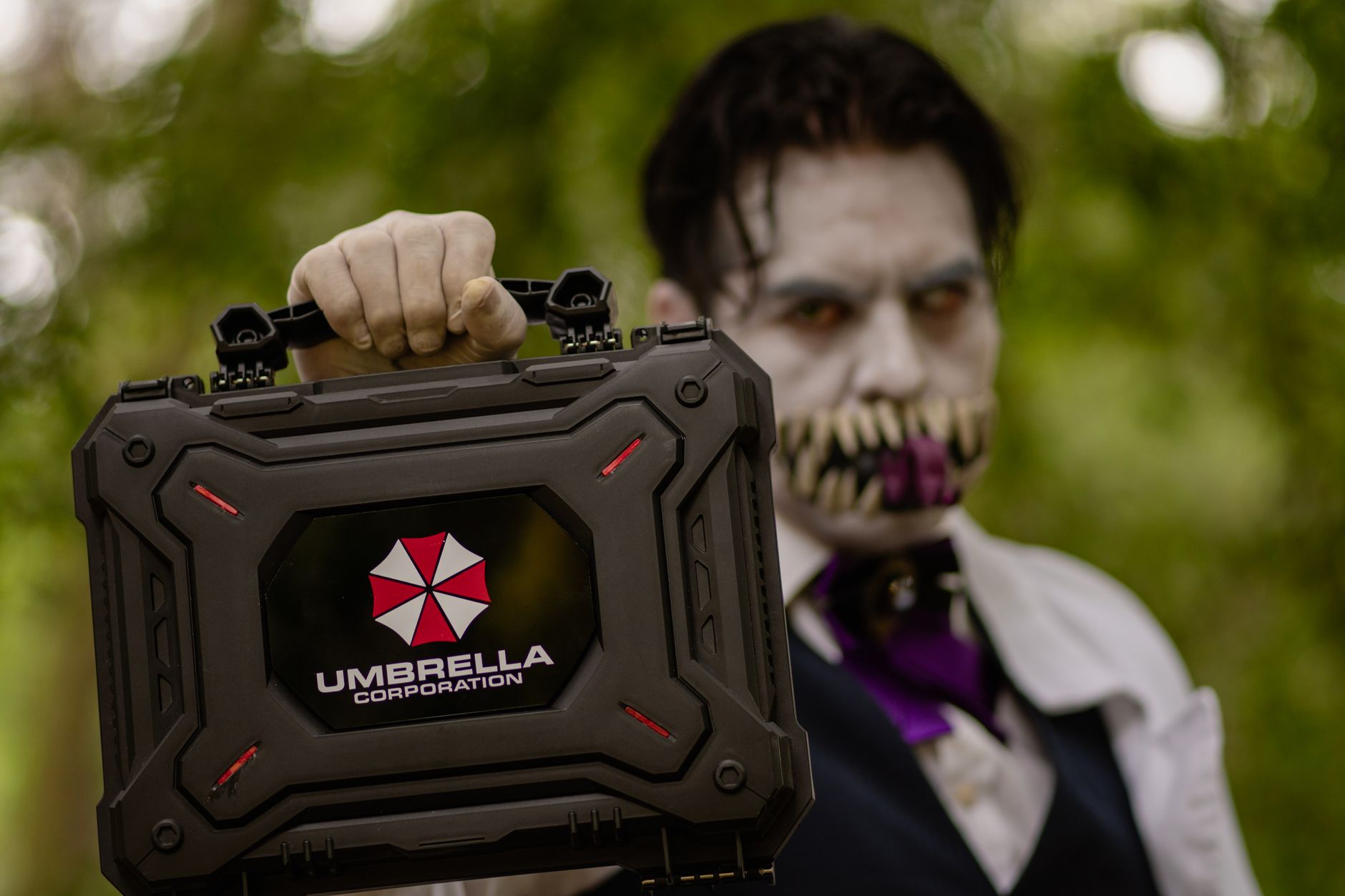 Resident Evil featurettes